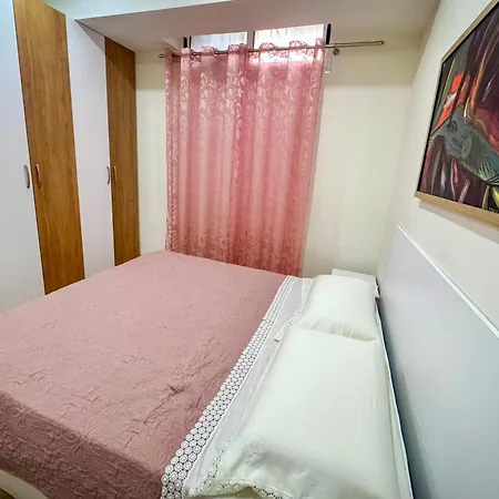 Amelia Comfort Stay Apartment Tirana Exterior photo