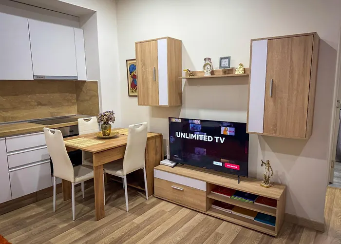 Amelia Comfort Stay Apartment