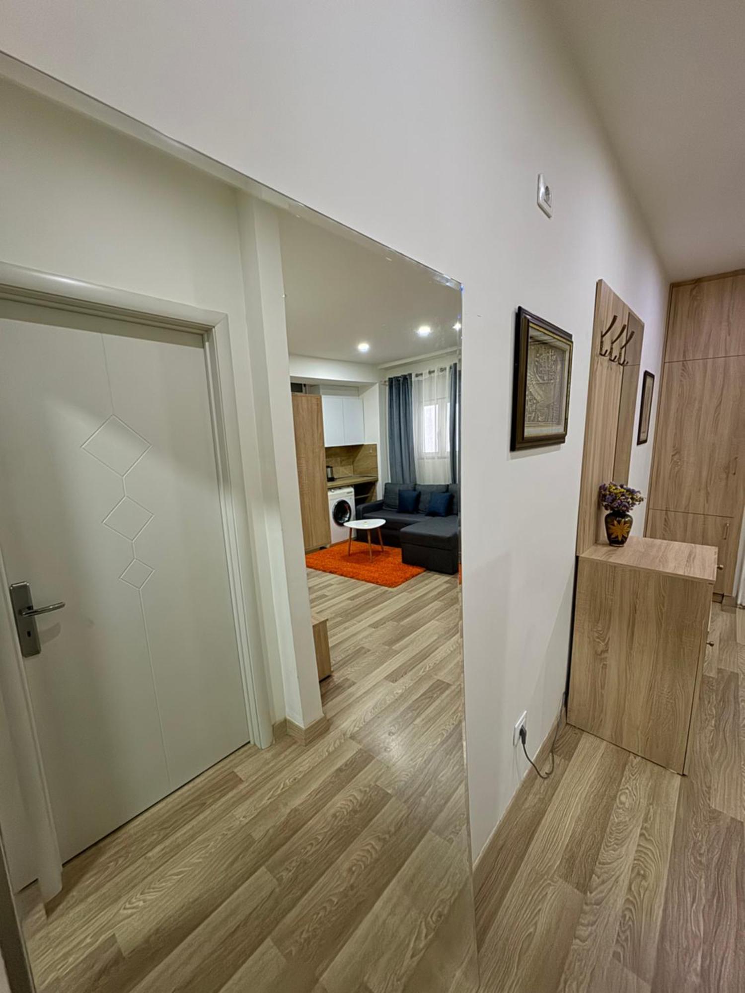 Amelia Comfort Apartman Tirana
